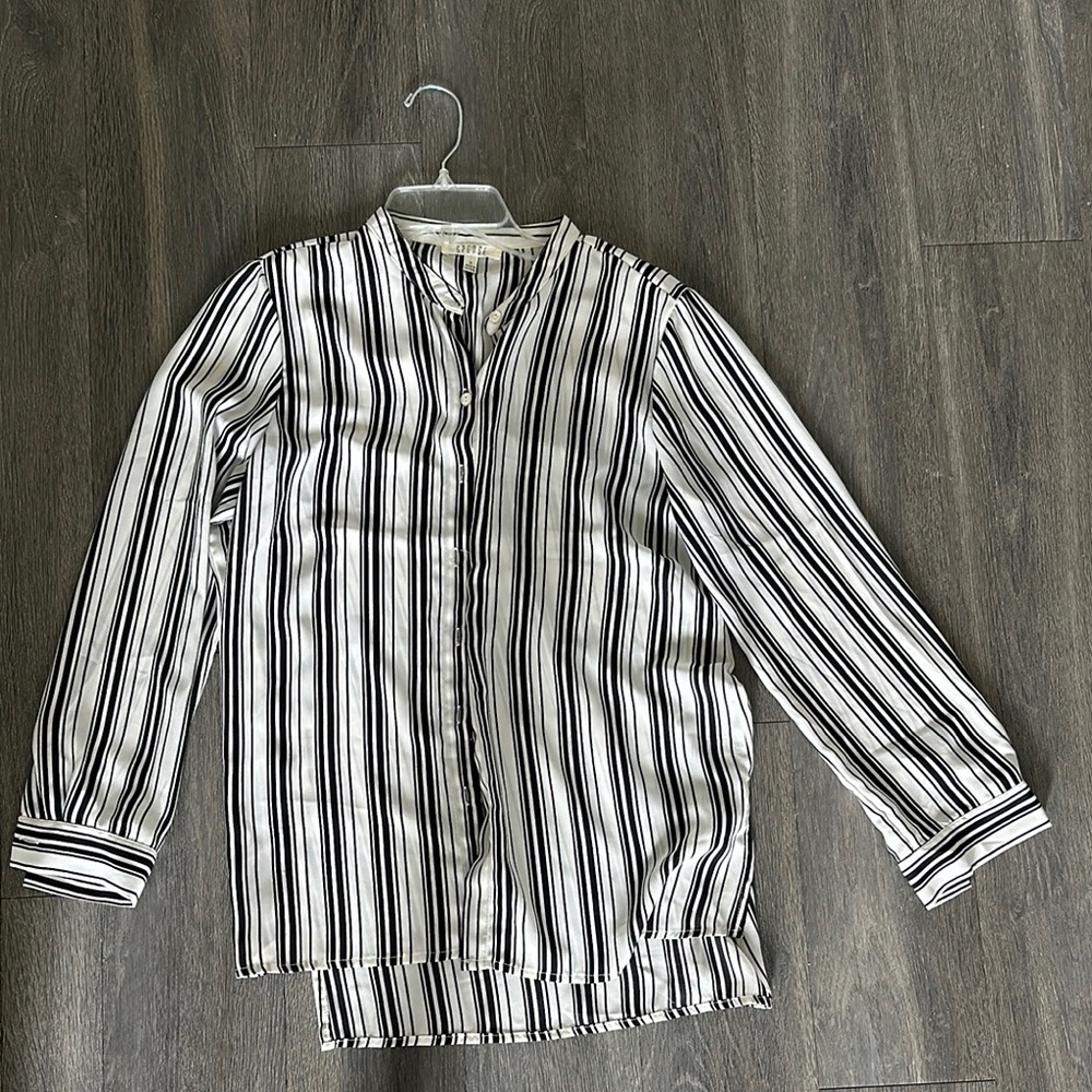 Spense Black and White Casual Button Down Shirt with Classic Stripes